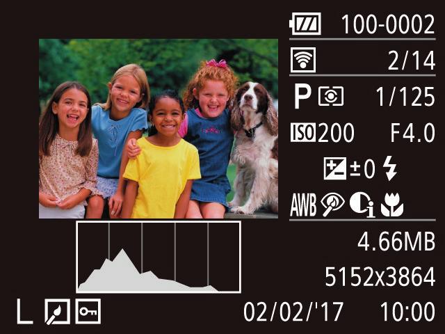 Visning (Detaljerad informationsvisning) i-contrast (= 48, 67) Fotograferingsdatum/tid (= 13) Viss information visas kanske inte när du använder en tv som skärm (= 80).