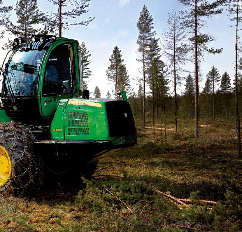 Intuitivt styrsystem John Deere har hela tiden arbetat mot målet att ta fram det mest avancerade styrsystemet för skogsmaskiner på marknaden.