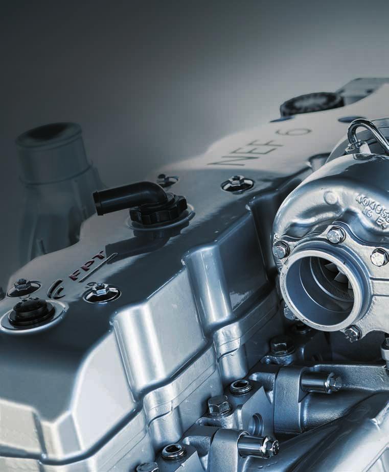 17 Hållbar Effektiv Teknik Dieseloxideringskatalysator (DOC) Matningsmodul Doseringsmodul AdBlue (urea)-tank Blandningsrör 6,7 liters NEF-motor HI-eSCR-behållare Reningskatalysator (CUC) Viscotronic