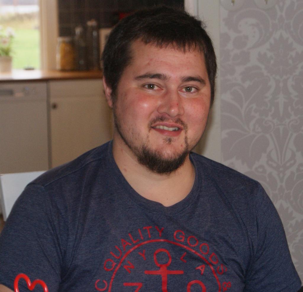 En donatorlever räddade livet på tre personer! Det är ca 3 år sedan Kristofer Jonsson, idag 34 år, kände av att han ofta blev trött i fötterna.