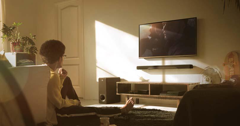 Världens första soundbar med virtuellt 3D-surround.
