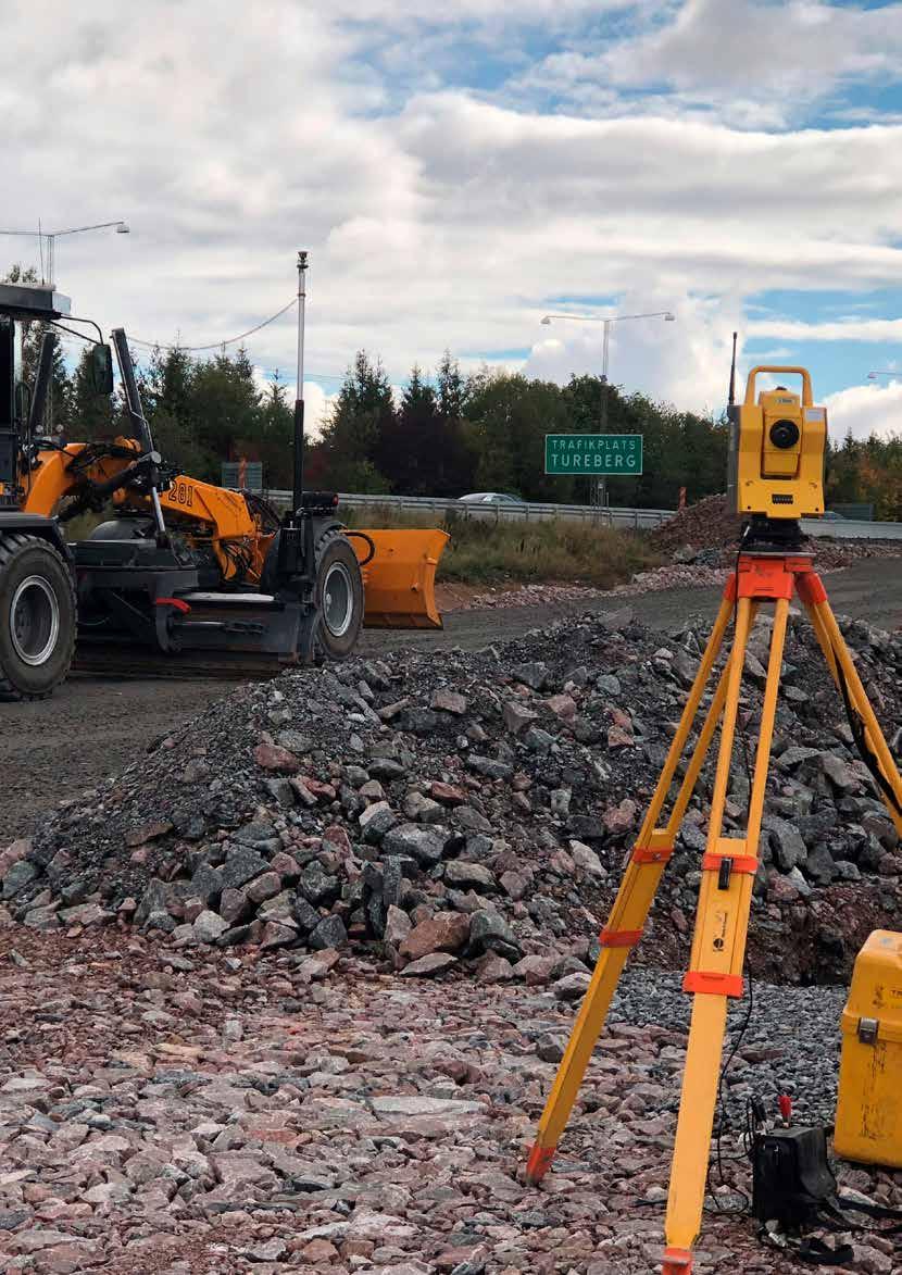 Harald Weidinger har gått en 4-årig högskoleutbildning som mätningsingenjör i Tyskland. Han började jobba 1997 och utförde många infrastruktur- och byggprojekt.