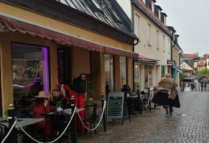 000 SEK Begärt Pris: 800 000 SEK /Pub Ort: Löttorp, Öland Oms: 2 400