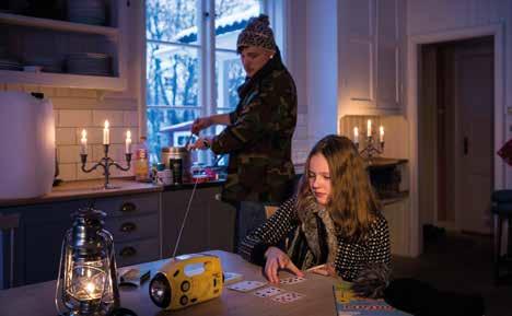 krisberedskap källa: msb foto: Thomas Henrikson, MSB BRA ATT HA HEMMA FÖR ATT KLARA EN KRIS Checklista från www.dinsakerhet.se. någon gång händer det -frågan är bara när Elen försvinner.