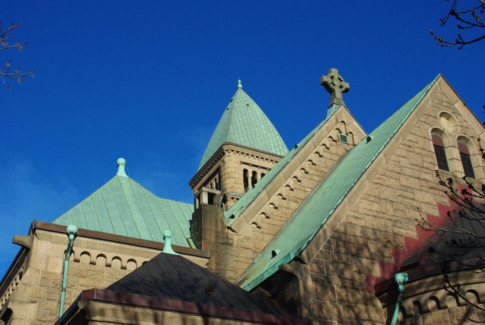 11(13) Figur 8 Vasa kyrkan Figur 9 Tyska kyrkan Figur 10 Göteborgs stadsmuseum Figur 11 Kopparhuset på Avenyn 8 Åtgärder För att de långsiktiga målen