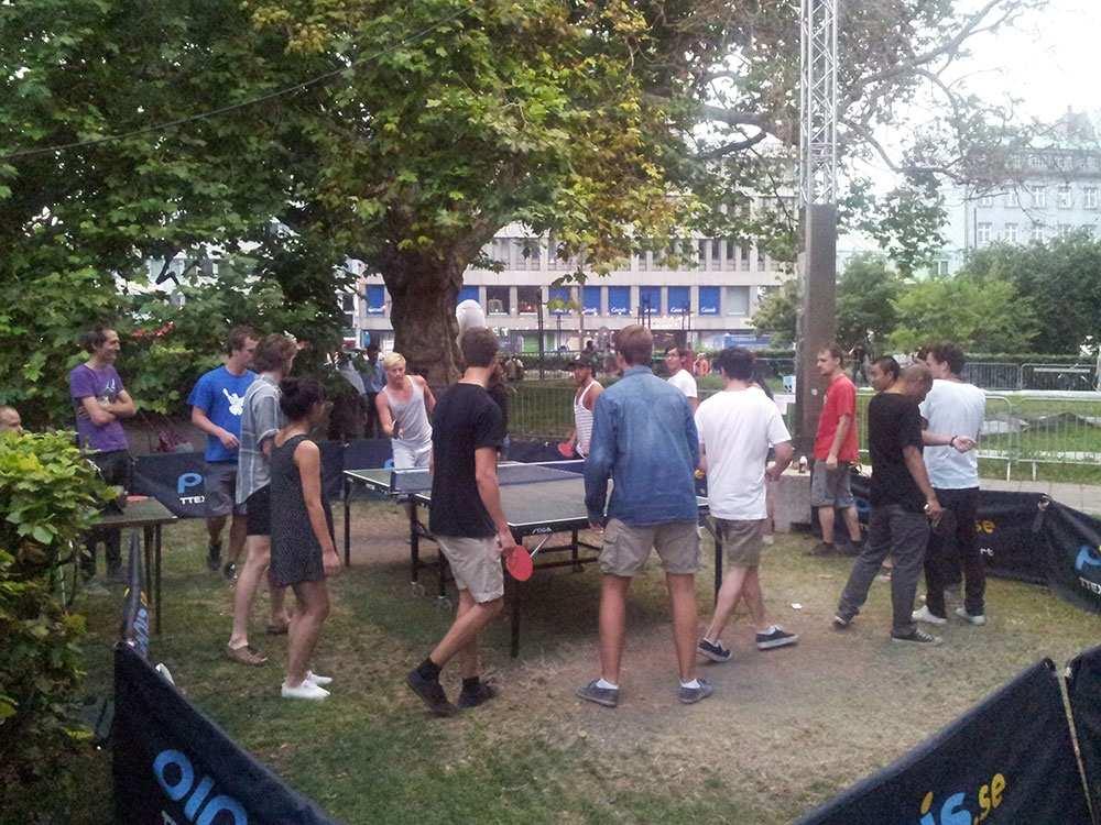 Totalt deltog mellan 60-80 personer på eventen och snittåldern var 15 år och det var oftast återkommande personer som kom tillbaka. Ca 30 flickor och ca 35 pojkar deltog under projektets gång.