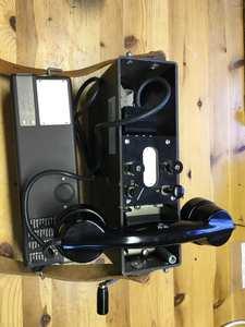 Telegrafverkets verkstad Nynäshamn 1920 Dialog Grå 00-29860 08 Ericson 1963 Bordstelefon Svart Televerkets verkstad Nynäshamn Bakelittelefon Svart BC 3300 Teli Bakelittelefon Svart 00-29560/1 Teli