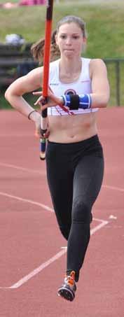 300 m häck 76,2 cm 49,56 Stina Östklint-01 Hovslätts IK Vellinge 5/8 hinder 76,2 cm 5,57,04 Nadja Rugland-01 Kalmar SK Vellinge 7/8 6,40,77 Melinda Prick-01 IFK Växjö Nässjö 12/6 Höjd 1,58 Alexandra