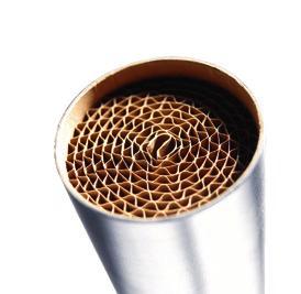 tack vare stora, flexibla lyftöglor Enkel hantering genom transportrullar på handtaget Ventilation av bränsleledning