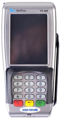 4 Presentation Installation och rutiner 5 Handboken vänder sig till dig som använder Vx 680 WiFi för att ta betalt av kunder med kort. Terminalen hanterar kort enligt följande: 1. Chip 2.