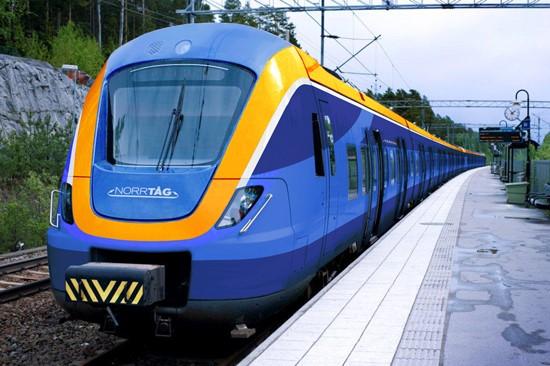 Det har nu vänt så att den passar lika bra för stockholmare, västervikare och invånare i mellanliggade orter som exempelvis Gamleby och Söderköping. Varför engagerar sig inte evenemangsansvariga?