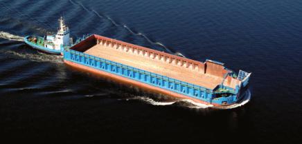 Figur 4.2. Bogserbåten/pushern Karl-Erik med sin pråm Oxelösund (6 7 dwt) är ett klassiskt par på Östersjön efter att under 25 år ha gjort över 2 resor.