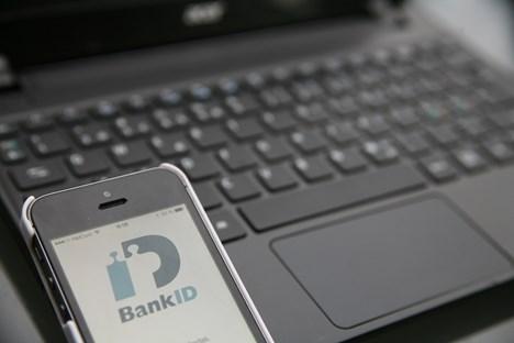 Tips: Så skyddar du dig mot id-kapning Det går inte att skydda sig helt mot id-kapning. Men du kan göra det mycket svårare för bedragarna.