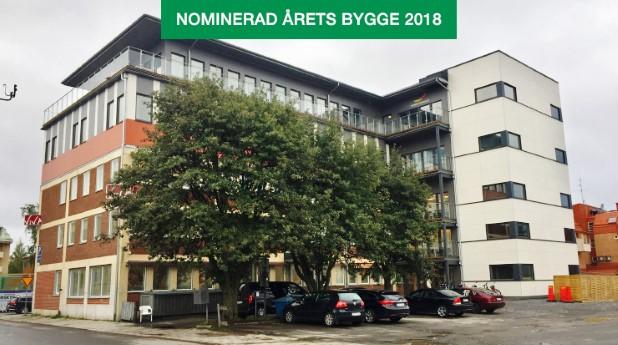 Utmanande påbyggnad ger Umeåkvarter vinstchans 14 september 2017 En ny påbyggnad i limträ på ett gammalt kontorshus i centrala Umeå är nominerat till Årets bygge 2018.