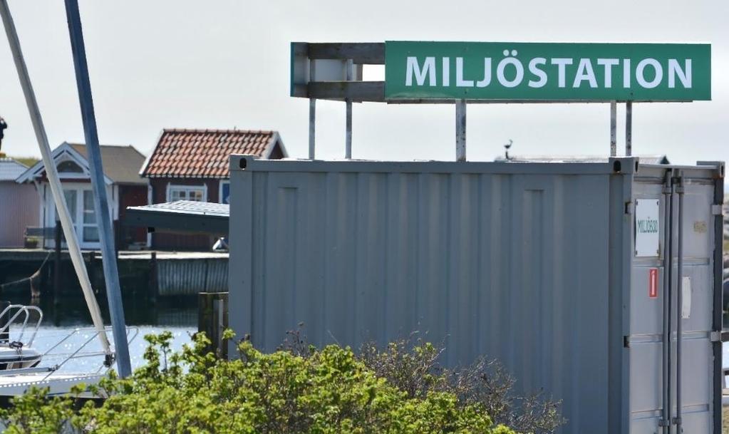 10. Fastighetsägare (markägare) I dagligt tal använder många ordet fastighet synonymt med ordet byggnad. Detta är missvisande, eftersom en fastighet strikt juridiskt är en bit jord.