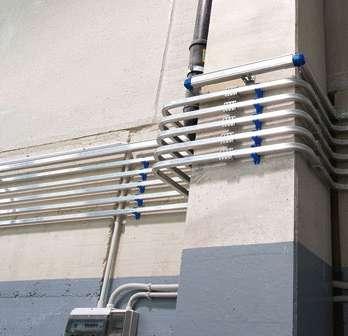 Kolvdiameter: 63 mm Anslutning: 3/8. Regulator: 0-8 bar till 0-16 bar 6 210:- (Ord. pris 6 900:-) Art nr 9002600 FIL SY1 20 RA.