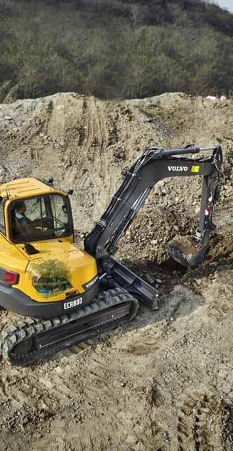 Kraft att prestera Volvo är stolta att kunna presentera den nya kompakta grävmaskinen ECR88D med kort svängradie.