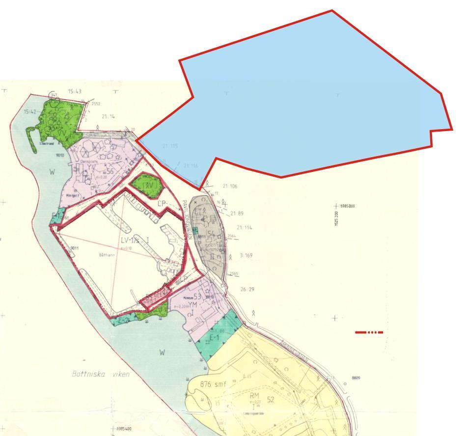 1-15 Bild 13. Byggnadsplanens förhållande till planläggningsområdet (blått). 3.2.1.5 Byggnadsordningen Byggnadsordningen i Malax kommun godkändes i fullmäktig den 8.4.2002. 3.2.1.6 Tomtindelning och tomtregister Information angående fastighetsindelningen på området är baserad på tidsenliga uppgifter från Lantmäteriverket.