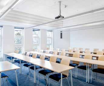 Presentations- och allmänljus Om dagsljussensor används dela alltid upp allmänbelysningen i ett klassrum i minst två grupper Manuell
