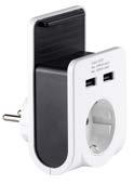 Utrustad med 4 st USB-portar samt ett 230 V-uttag (16 A, max 3680 W).