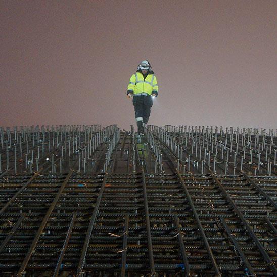 ENERGY SOLUTIONS Strategi Växa kraftigt inom stora gasdrivna kraftverk genom att erövra marknadsandelar av gasturbindrivna kraftverk Bevara en ledande ställning inom tjockoljedrivna kraftverk och