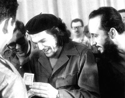Che som chef för Riksbanken 1960 med det nya Kubas första egna sedlar. Riksbanken. Men jag vet inget om bankaffärer, protesterade han. Inte jag heller, och jag ska vara chef.