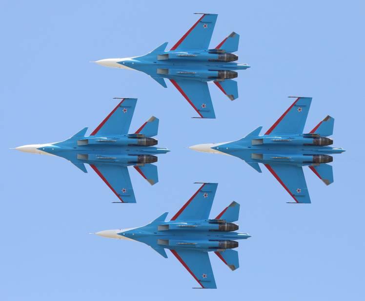 Su-30SM tillverkas vid Irkutsk flygplanfabrik som ingår i Irkut Corporation, en del av JSC United Aircraft Corporation (UAC).
