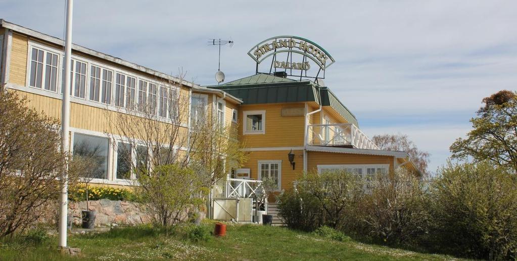 2. Förutsättningar 2.1 Nuvarande markanvändning På den aktuella fastigheten ligger idag hotellet Dalarö Strand Hotel.