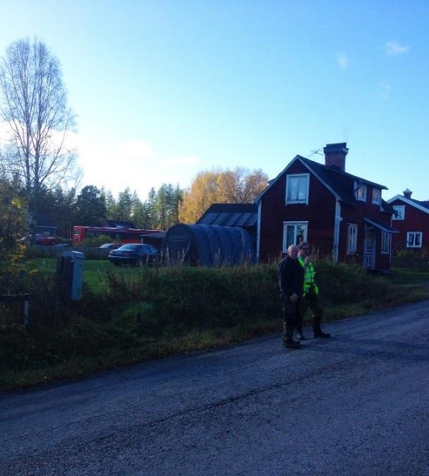 En av kvinnorna protesterade till sista ögonblicket mot sin avrättning och sade att jorden där avrättningen skedde skulle bli röd till domedag.