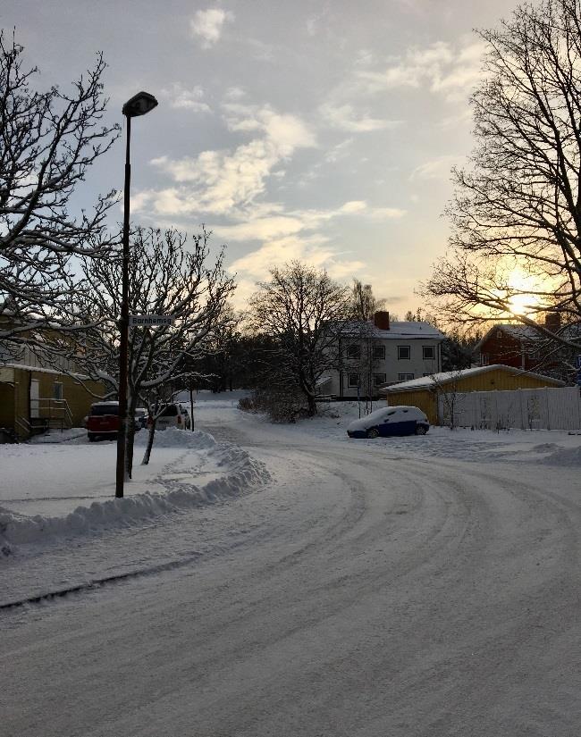 Vallbackarna Enligt muntlig tradition i Gävle ska bergknallen som ligger vid Kaserngatan i Gävle och utanför stadens södra tull, ha kallats för galgbacken.