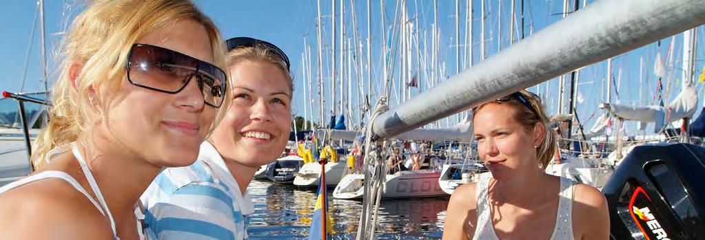 Båtturism GÄSTHAMNAR OCH BÄDDNÄTTER Det finns över 1 500 fritidsbåtshamnar i Sverige varav drygt 400 är klassificerade gästhamnar.