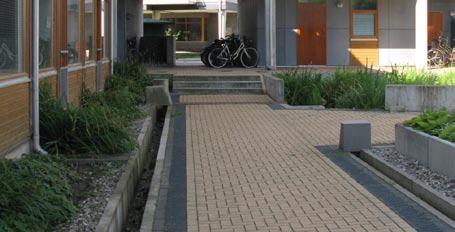 Inriktningen är att bygga en blandad, med närhet mellan funktioner, där fler kan gå, cykla och åka kollektivt.