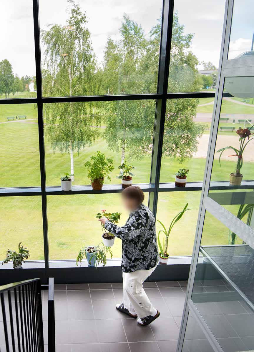 Bilden är tagen i Munkfors. Vi omvandlar underutnyttjade, gamla fastigheter till fullt nyttjade, tillgänglighetsanpassade, moderna lägenheter för äldre.