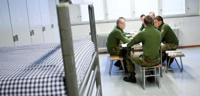 tjänstgöringssäkerhetsombudsman. Han eller hon deltar i truppförbandets arbets- och tjänstgöringssäkerhetsverksamhet och berättar om sina observationer från fältet.