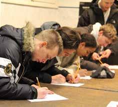 CENTRAL UTBILDNING ANSÖKAN TILL KURS Du som är medlem i Försvarsutbildarna ska söka kurser via hemsidan genom att logga in på Mina sidor, om inget annat anges.