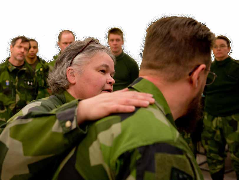 FÖRSVARSMEDICIN INSTRUKTÖR GU-F Kurskod C11205 Utbildningen omfattar alla ingående moment i GU-F 20 timmar försvarsmedicin.