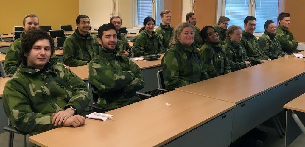Förslag till utbildningsgång På följande sidor återfinns ett antal bilder som grafiskt exemplifierar förslag till utbildningsgång mot ett urval av typbefattningar inom tjänstefunktionen UndSäk.