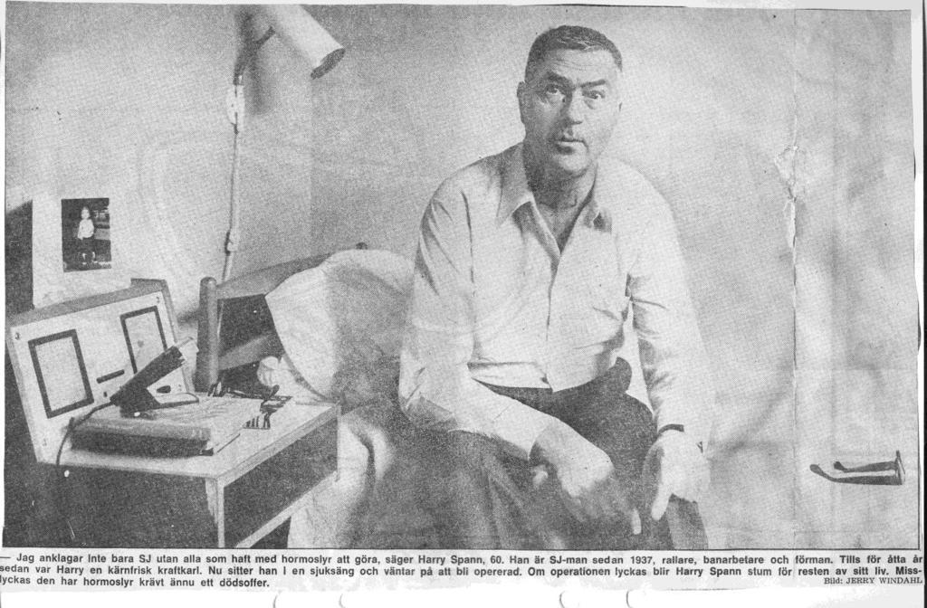 Tidningsfotot på Harry Spann hörde till artikeln i NA 1975. I en tidningsartikel införd i Nerikes Allehanda den 30 september 1976 intervjuades den före detta banarbetaren Simon Nohlgren.