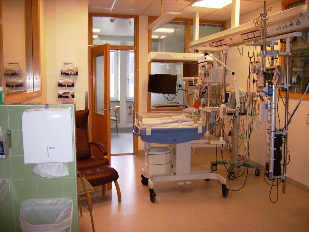 SFVH-BOV: En neonatal intensivvårdsplats kräver minst 14 m 2 golvyta.