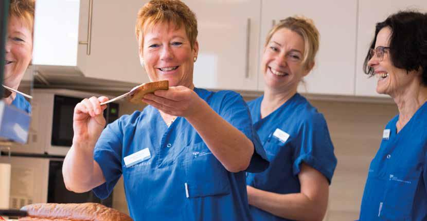 ROLIGT PÅ JOBB Christina Thärn, tandhygienist, Petra Zimmerblad, tandsköterska och Birgitta Petersen, tandläkare, har arbetat inom Folktandvården i flera år.
