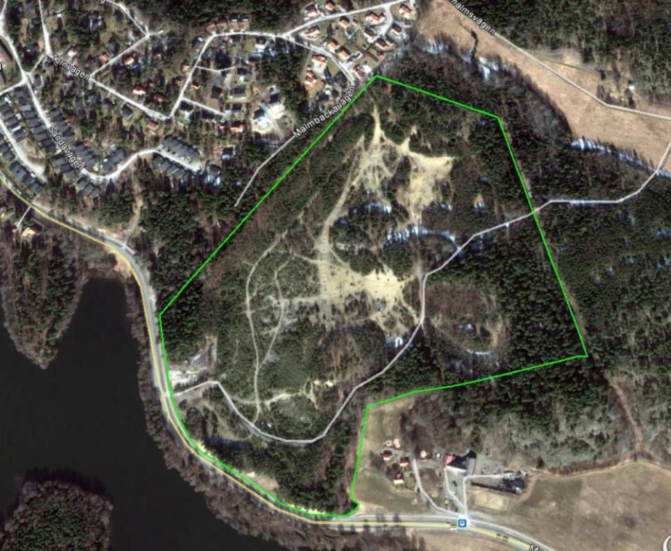 Bilaga 2 Områdesbeskrivning Området Slättmalm ligger i ett nedlagt sandtag strax sydost om samhälle Vårsta i Botkyrka kommun.