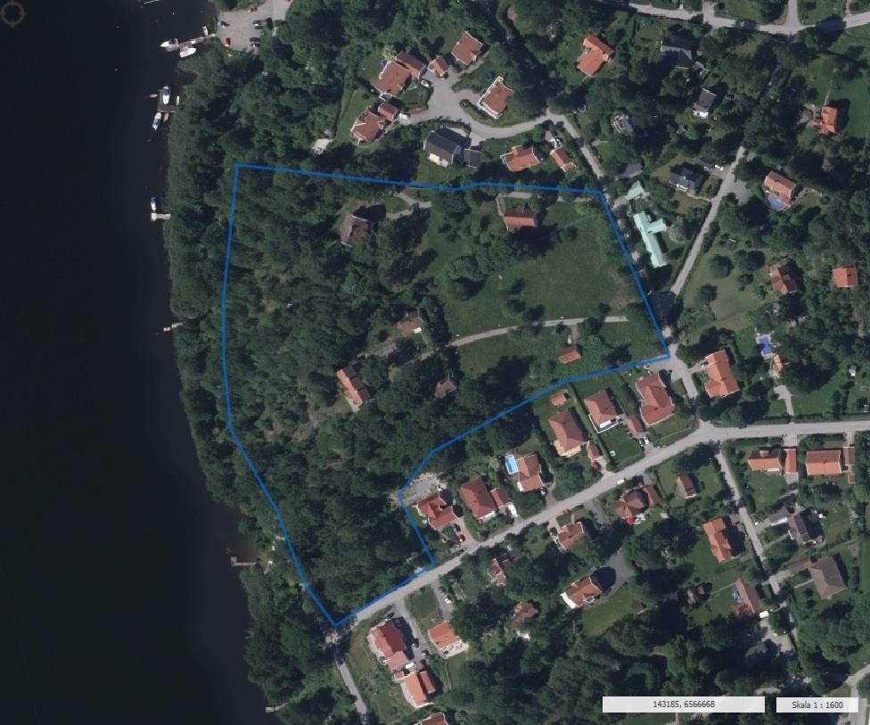1 [7] Referens David Ekberg detaljplan för Ulfsbergsgården (Tullinge 16:121) Orenteringskarta över området en av detaljplan för Ulfsbergsgården är framtagen som ett underlag inför plansamrådet.