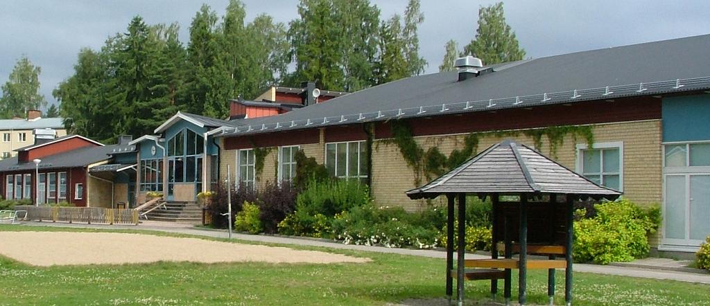 Granbergsskolan Kommunal En skola för alla! Granbergsskolan är en F-6 skola med fritidshem och grundsärskola åk 1 9. Skolan har en stor skolgård nära skog och natur.