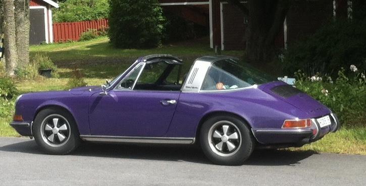 MEDLEMMARNAS SIDA Här en bild på vår sommarbil, en 911 Targa 1973 årsmodell. Ursprungligen från USA sedan Nederländerna och sedan 2003 i Sverige.