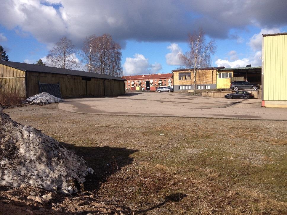 Kompletterande miljöteknisk markundersökning Sandared 1:81 Sandared, Borås kommun Göteborg: 2015-04-02 Projekt nr: 151049 Uppdragsgivare: Ryfab förvaltning AB Upprättad av: Vera Bouvier Godkänd av: