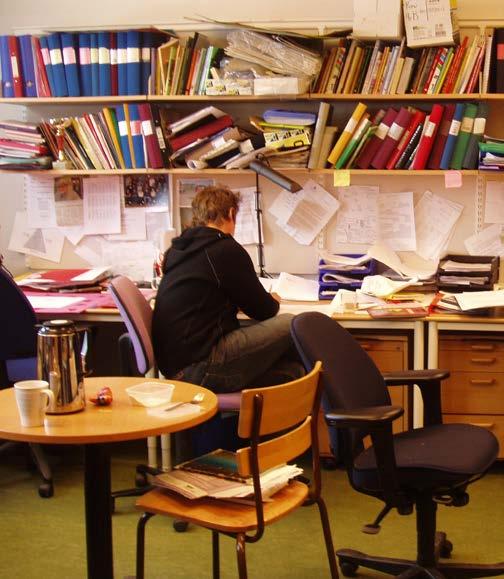 Arbetsplatser för pedagoger Pedagogernas har sina arbetsplatser i eller nära hemområdet närhet men ändå avskiljt från den direkta barnverksamheten.
