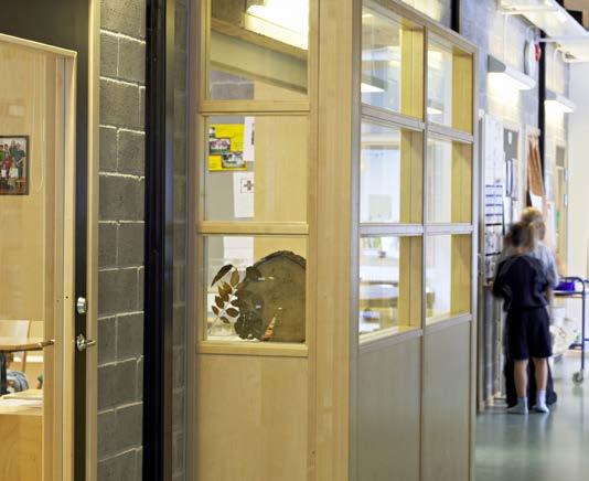 Kunskaper om bilder och bildkommunikation är betydelsefulla för att kunna uttrycka egna åsikter, delta aktivt i samhällslivet och utveckla ett kritiskt förhållningssätt till bildkommunikation.