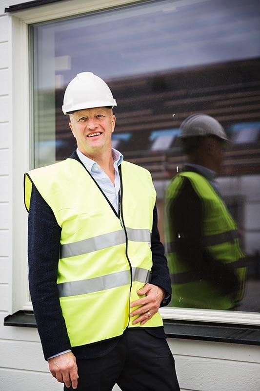 VD HAR ORDET Under andra kvartalet var intäkterna 41 MSEK jämfört med 155 MSEK motsvarande period föregående år.