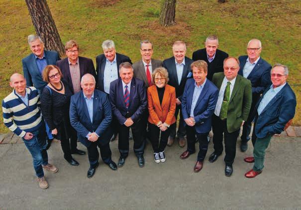 Käppalaförbundets styrelse 2013 Övre raden: Mikael Zuhr, Lars-Erik Alversjö, Bo-Göran Hellers, Torsten Björnsson, Gunnar Örnéus, Jörgen Elfving och Lennart Gabrielsson.