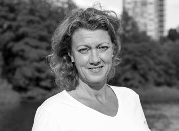 Å GÅR DET TILL NÄR DU KÖPER BOTAD AV O TEG 01 KICKA IN INTREEANMÄLAN Anmäl ditt intresse för något av våra bostadsprojekt, så mejlar vi all information du behöver.